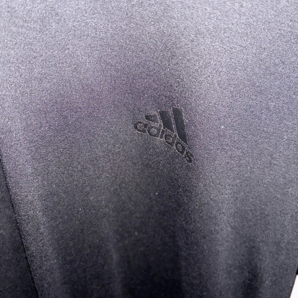 Adidas Tee - Picture 2 of 5